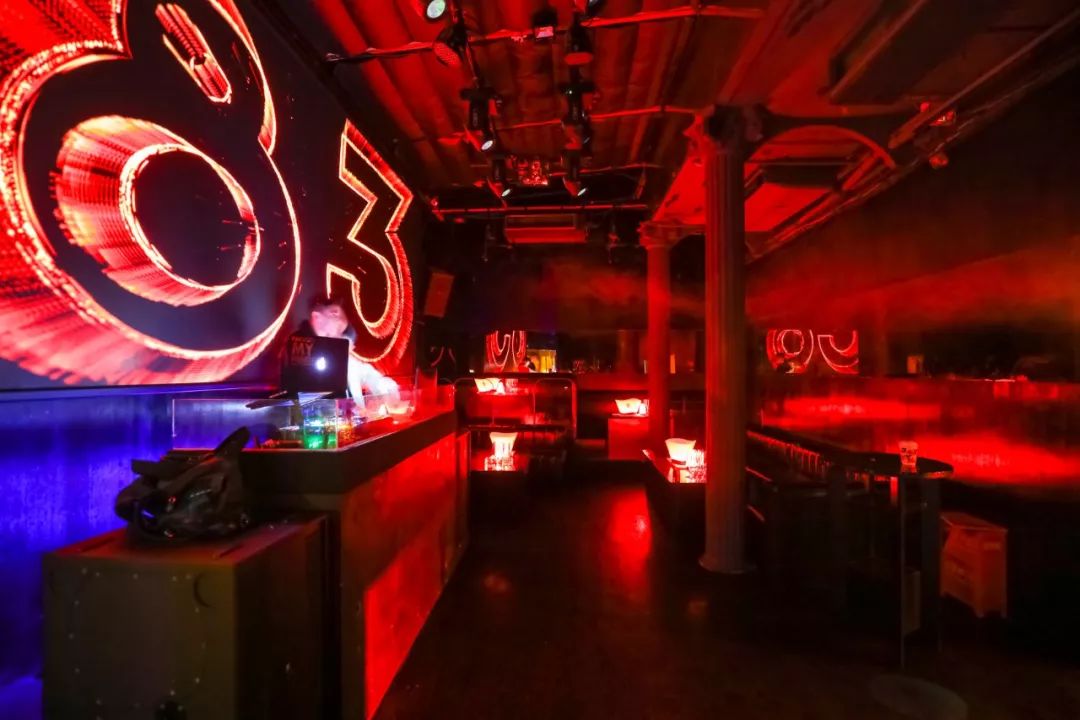 跨年派對(duì)活動(dòng)新說(shuō)唱，吃喝嗨玩直到2020的日出升起還不夠
