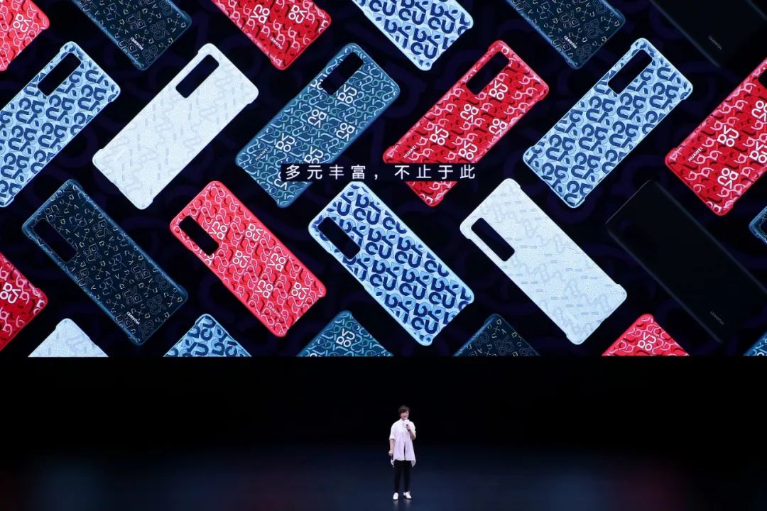 這場手機發(fā)布會活動策劃炸鍋了，呈現(xiàn)的是絕無僅有的Live AR秀