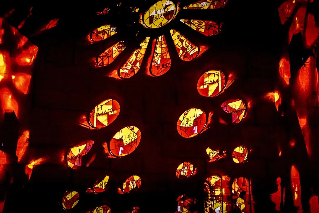 超現(xiàn)實主義的主題沉浸式藝術(shù)展覽活動，建筑的想像魅力無限