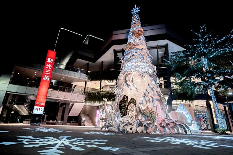 XMAS耶誕奇幻之森主題圣誕活動(dòng)策劃美陳設(shè)計(jì)，17米雪白圣誕樹(shù)超美