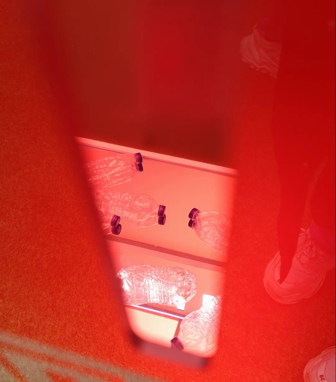 可口可樂藝術(shù)展覽活動(dòng)策劃主角竟是10萬多個(gè)可回收飲料瓶 - 第4張 - 會展活動(dòng)策劃CCASY.COM 可口可樂藝術(shù)展覽活動(dòng)策劃主角竟是10萬多個(gè)可回收飲料瓶 - 第4張